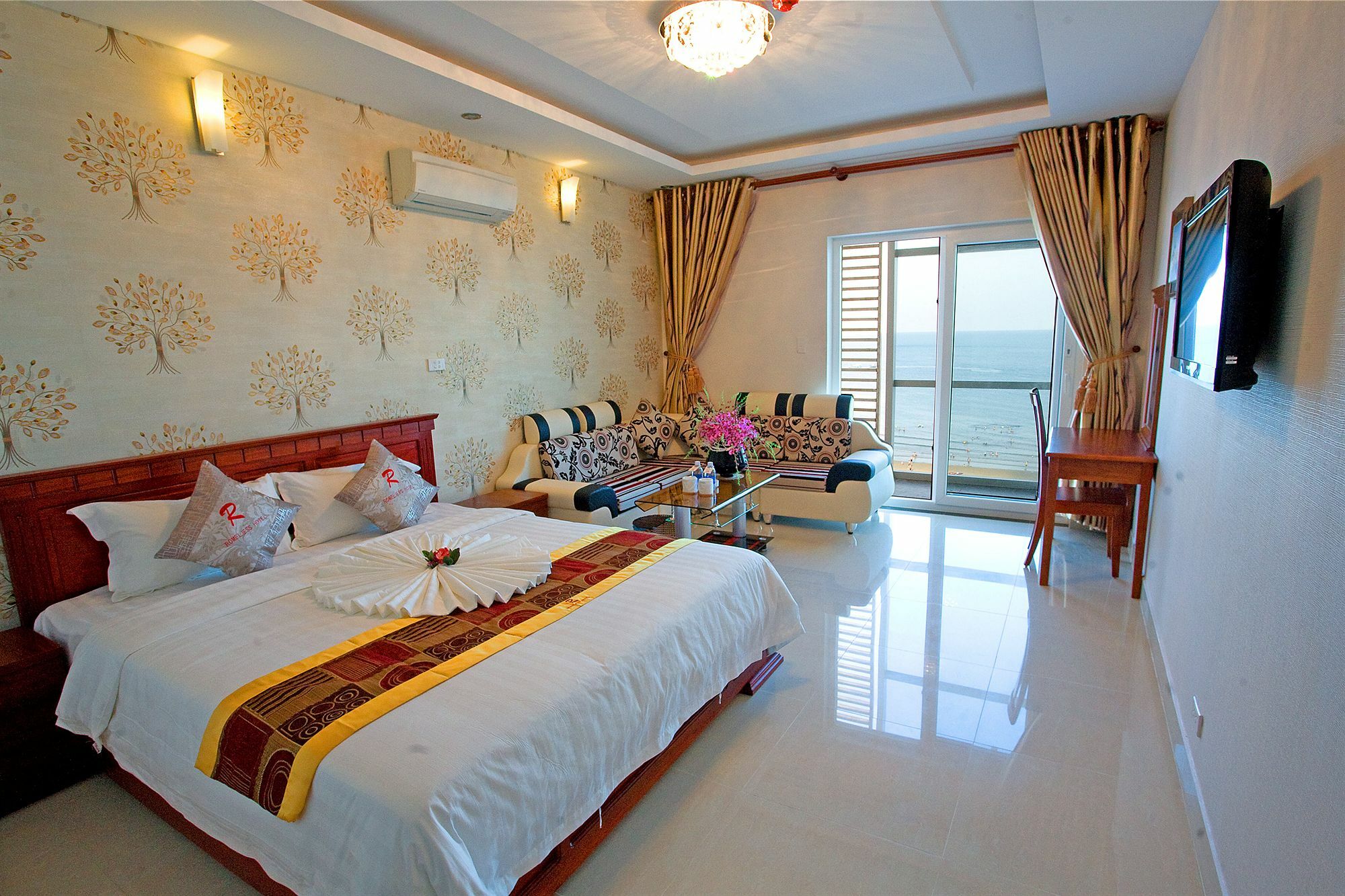 Romeliess Hotel Vung Tau Bagian luar foto